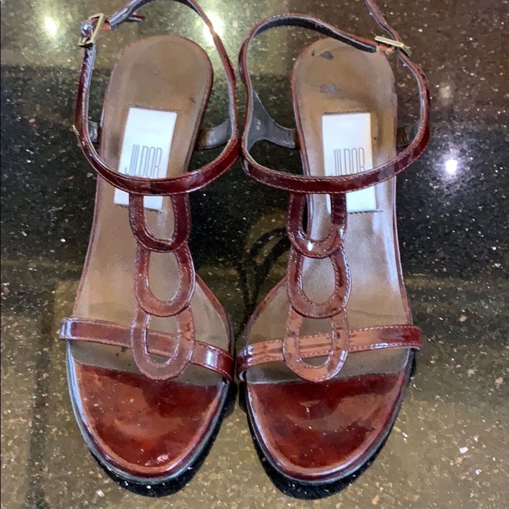 Burgundy sandal